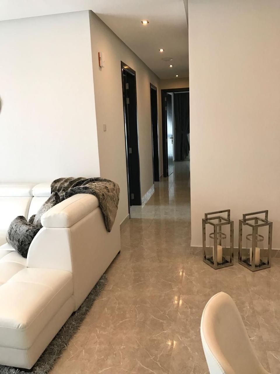 Al Manzil Hidd Residence Al Hidd Exteriör bild